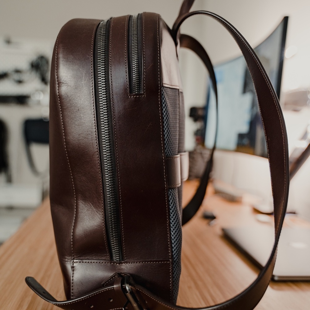 Carl Friedrik Bowen Leather Backpack - Picture 3 of 9